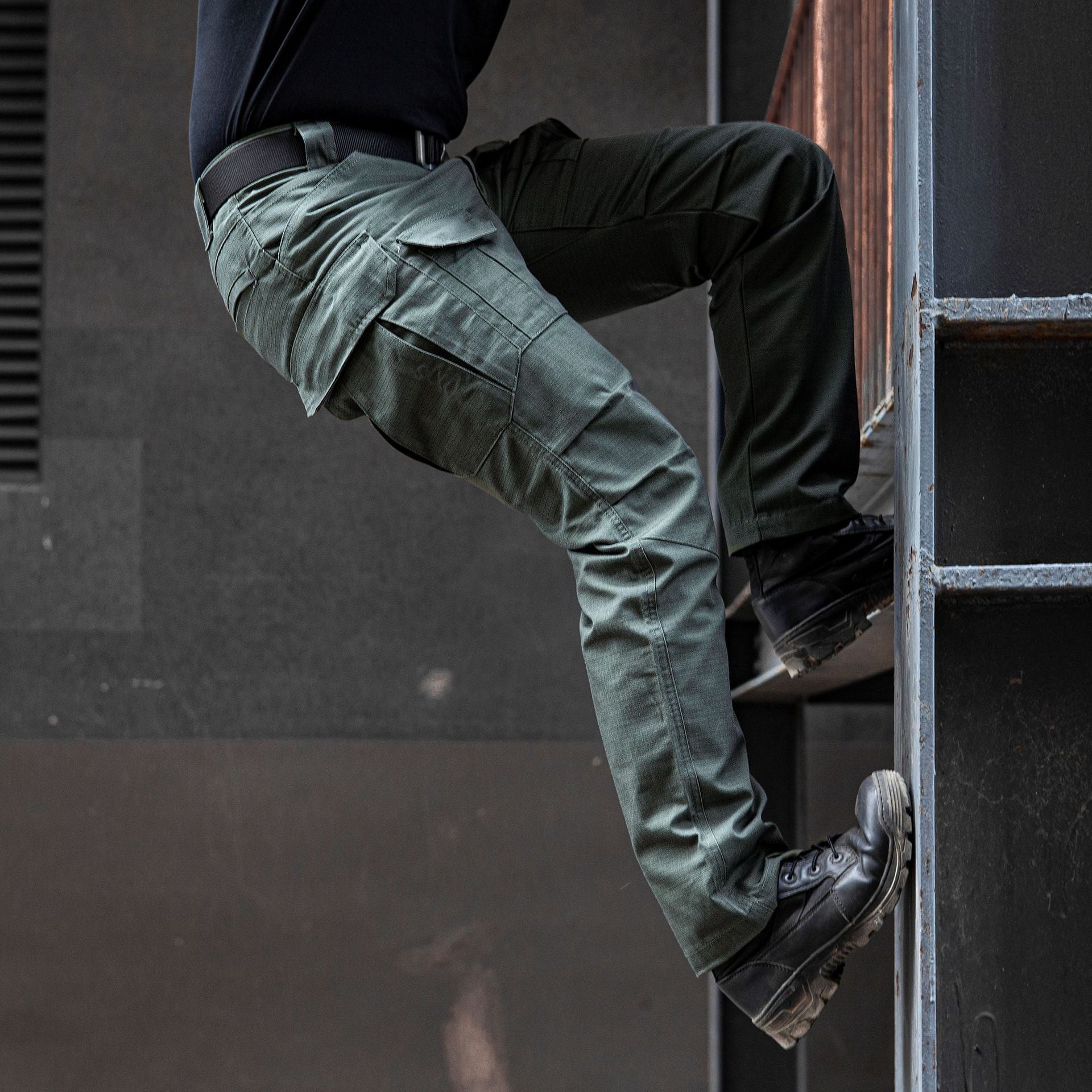 IX8 Tactical Outdoor Pants Overalls