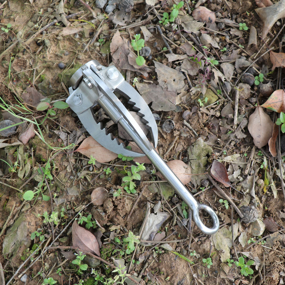 Field Climbing Carabiner Clip