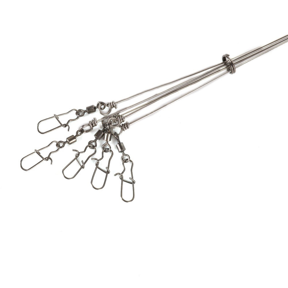 Fishing tackle group attack lure