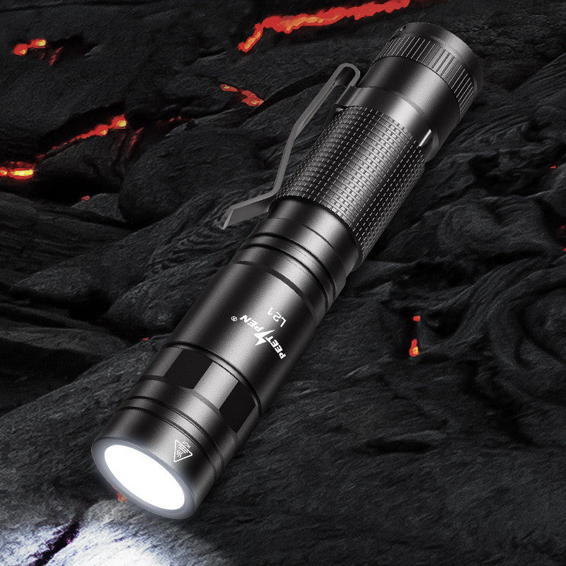 Outdoor Ultra Bright Long Range Portable Rechargeable Flashlight