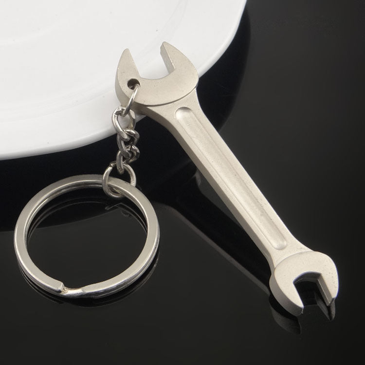Multifunctional Metal Tool Keychain Hammer Wrench Screwdriver